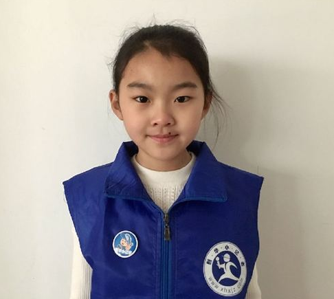 新华小记者 汪玖渔芯