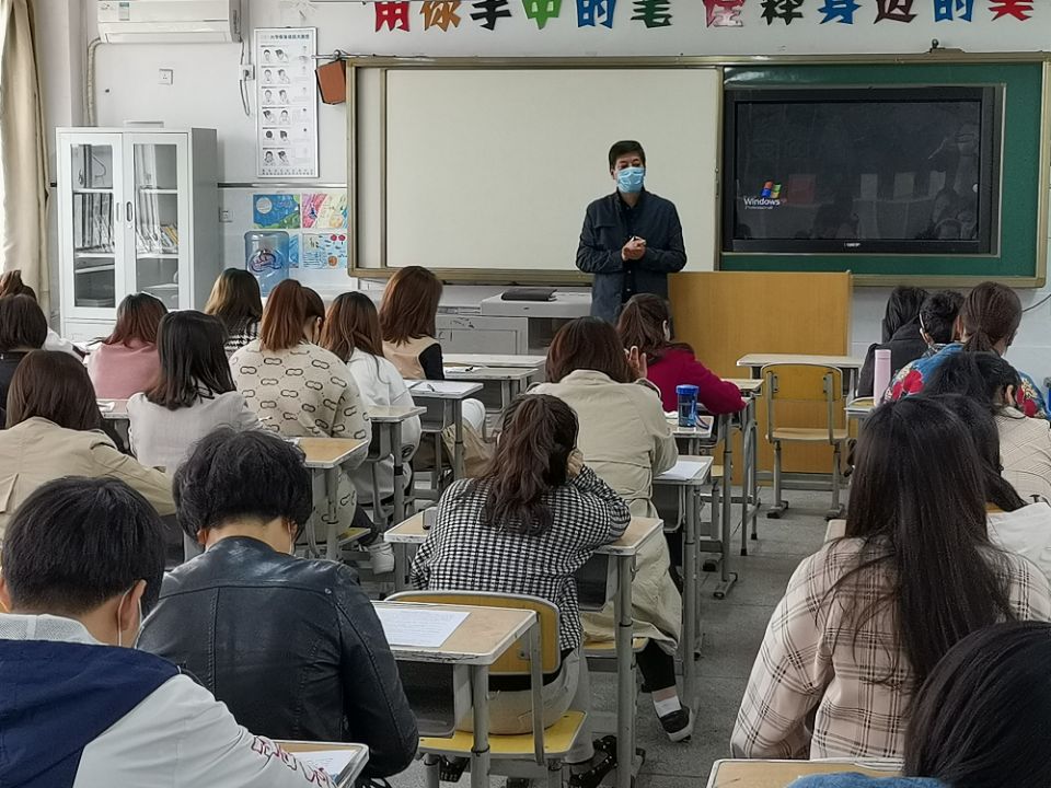 扎实演练抗疫情 全力以赴迎复学 ——西安浐灞和平小学开展开学疫情防控演练