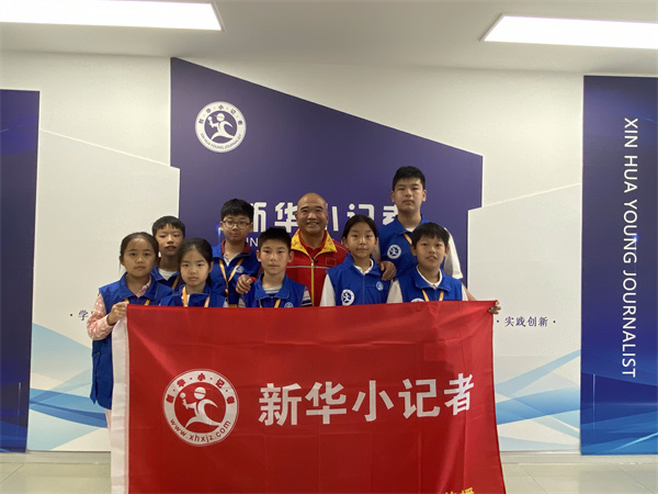 用脚步丈量世界，传递中国奥运精神——小记者探访“原北京冬奥会中国民间环球宣传团团长”曹文峰