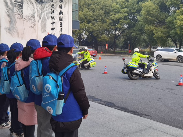 图片1.png