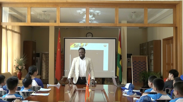 截屏2023-09-09 19.40.18.png